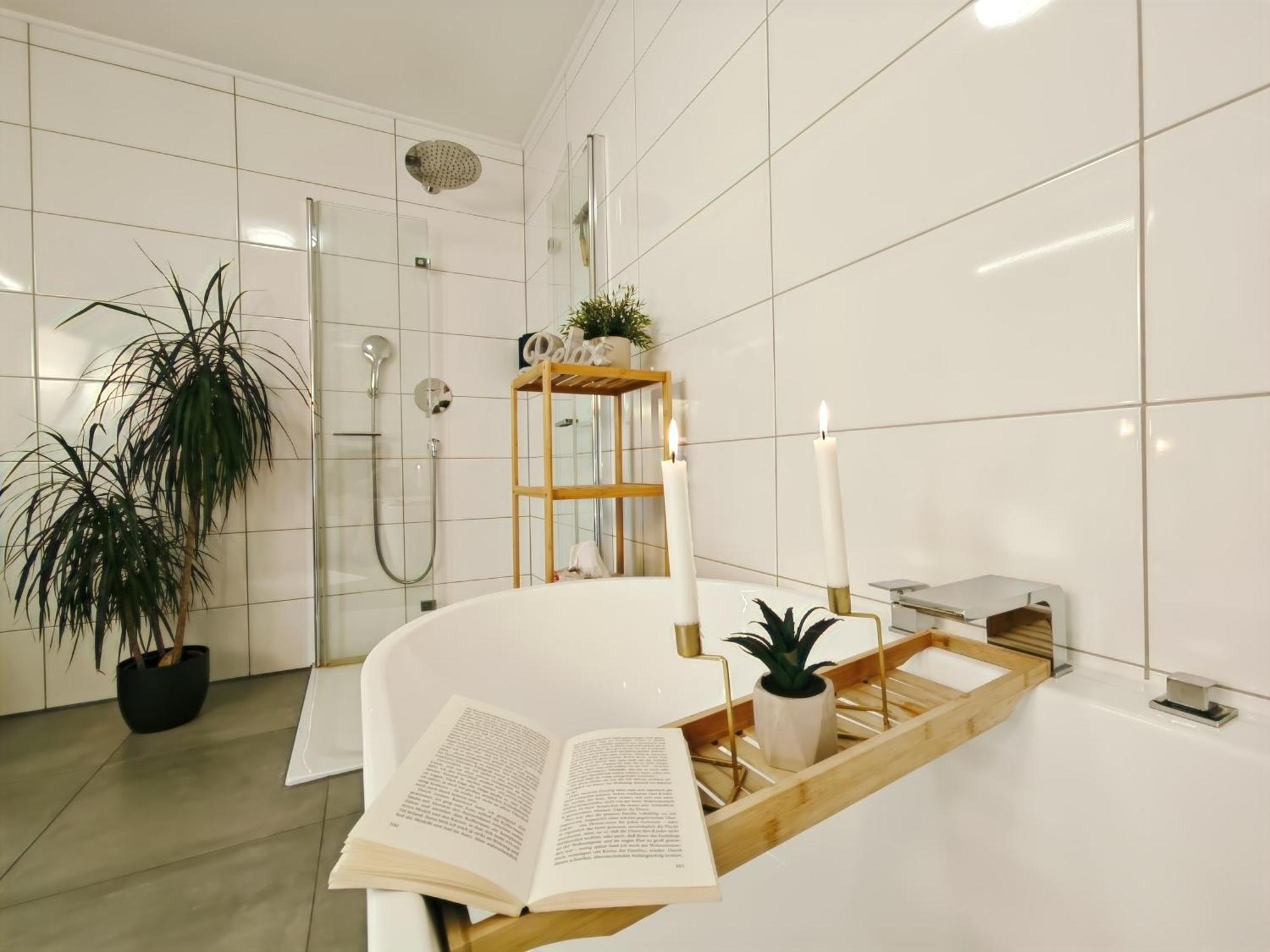 Kaiserin Sisi Fuer Bis Zu 6 - Arbeitsplatz, Badewanne, Parkplatz, Waschmaschine Dinkelsbuehl Exterior photo